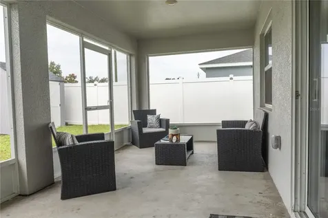 909 Montgomery Lane Polk City FL 33868