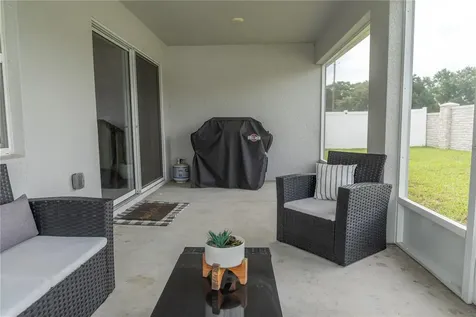 909 Montgomery Lane Polk City FL 33868