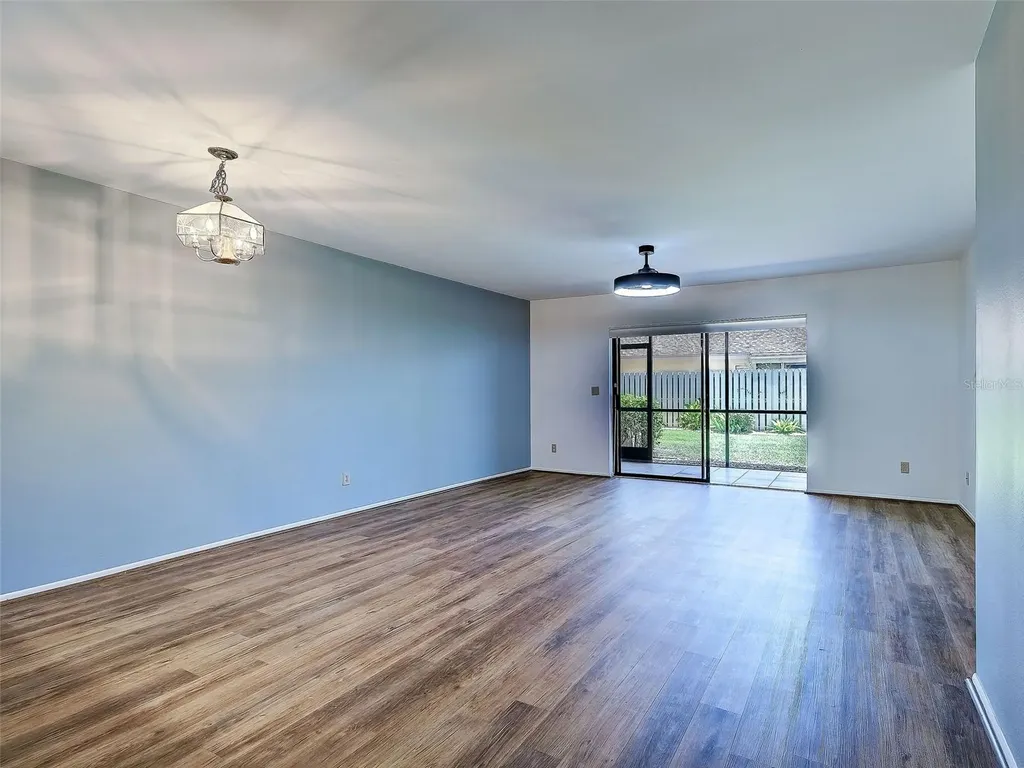 2004 Longpointe Circle Venice FL 34293