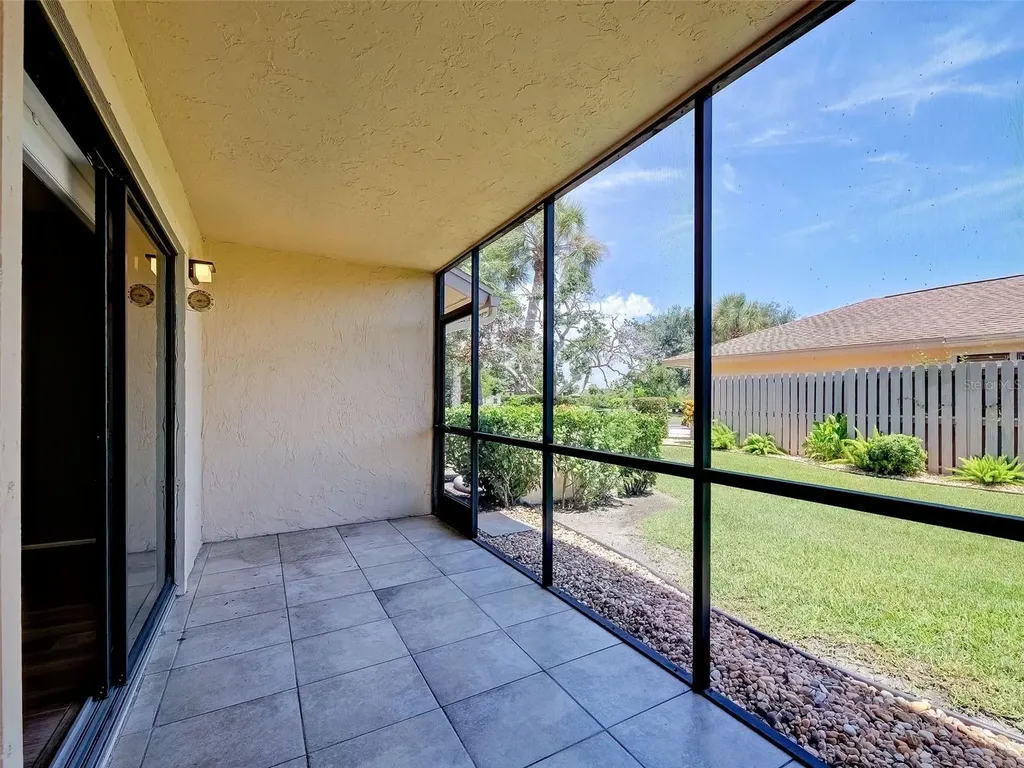 2004 Longpointe Circle Venice FL 34293