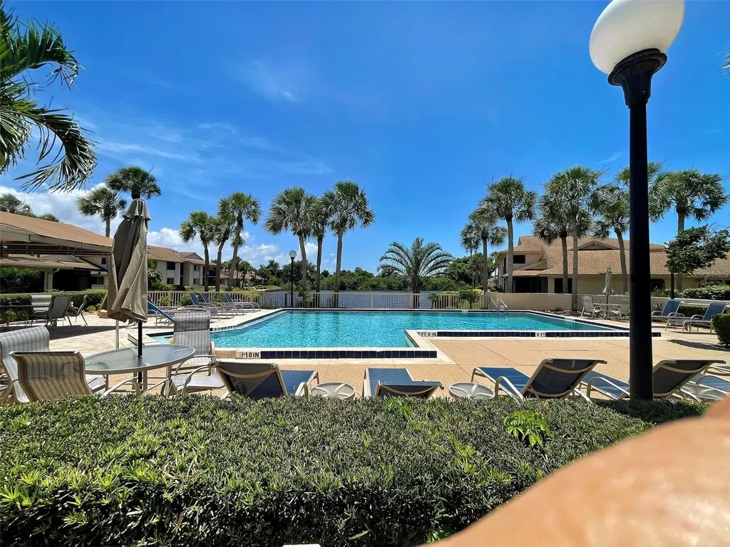 2004 Longpointe Circle Venice FL 34293