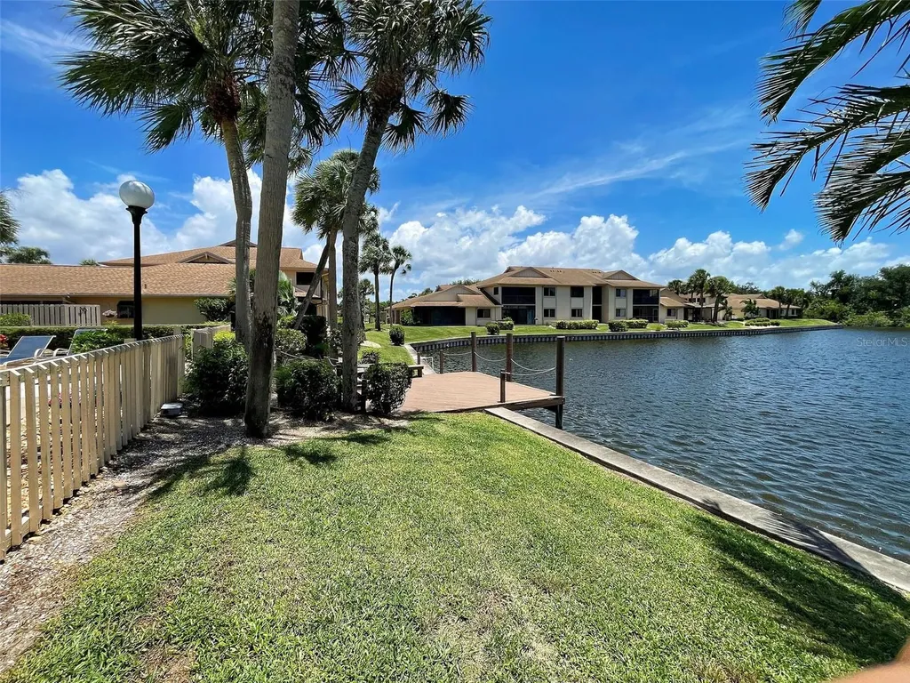 2004 Longpointe Circle Venice FL 34293