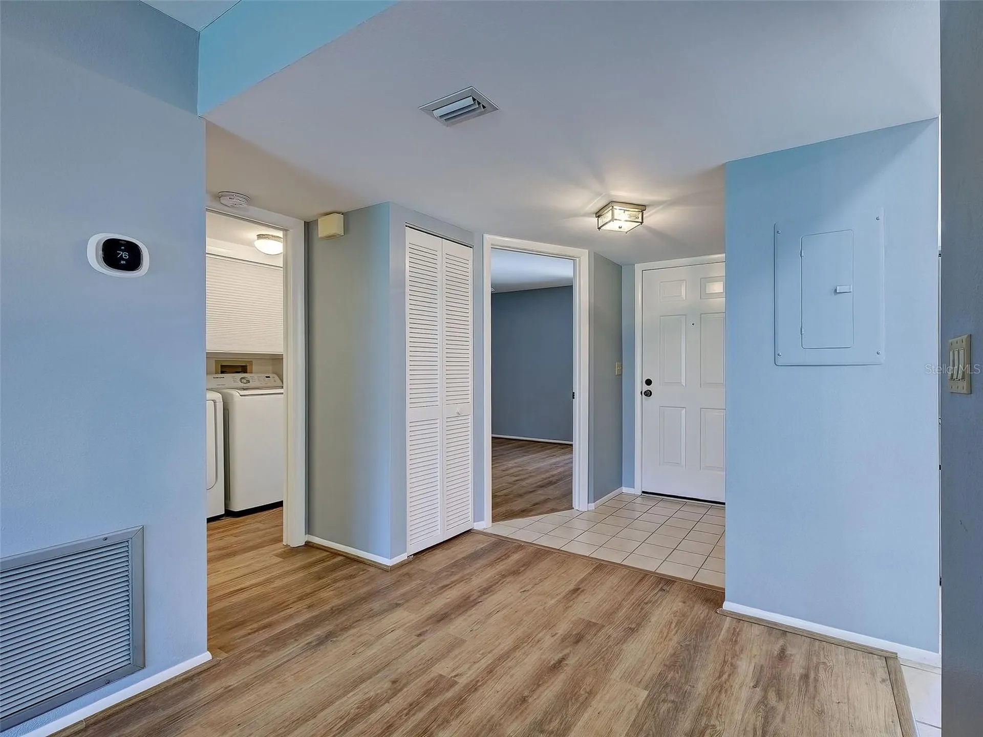 2004 Longpointe Circle Venice FL 34293