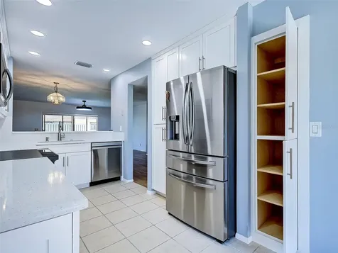 2004 Longpointe Circle Venice FL 34293