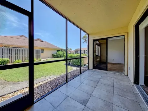 2004 Longpointe Circle Venice FL 34293