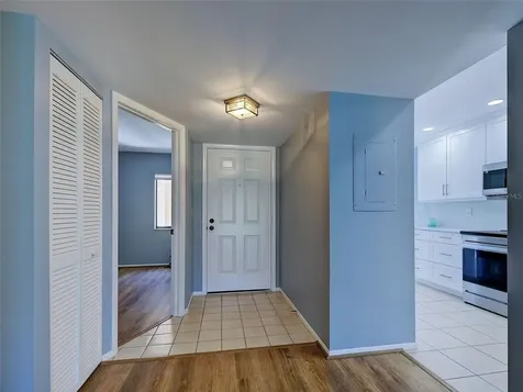 2004 Longpointe Circle Venice FL 34293