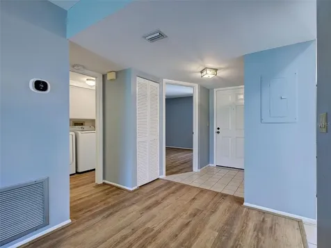 2004 Longpointe Circle Venice FL 34293