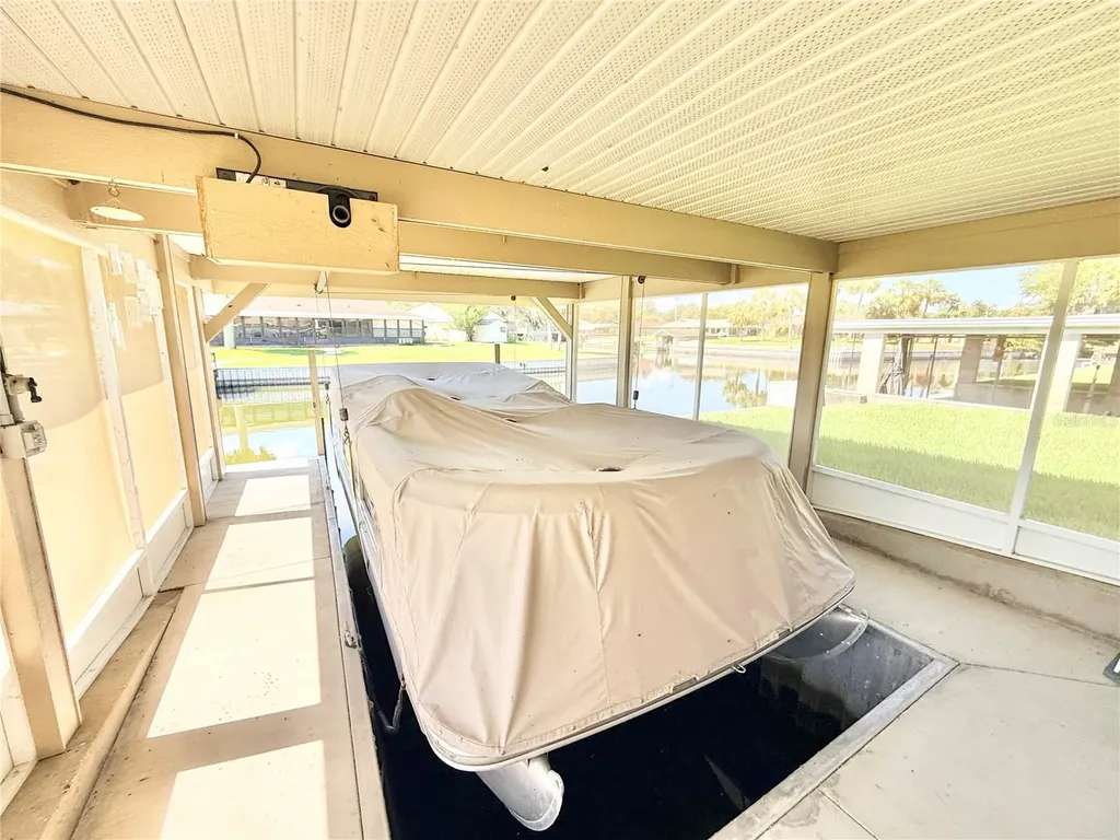 305 W Delaware Street Tavares FL 32778