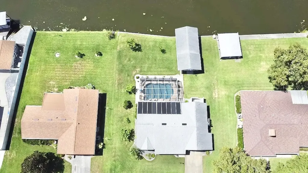 305 W Delaware Street Tavares FL 32778
