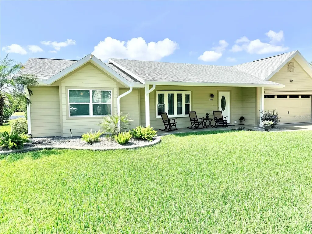 305 W Delaware Street Tavares FL 32778