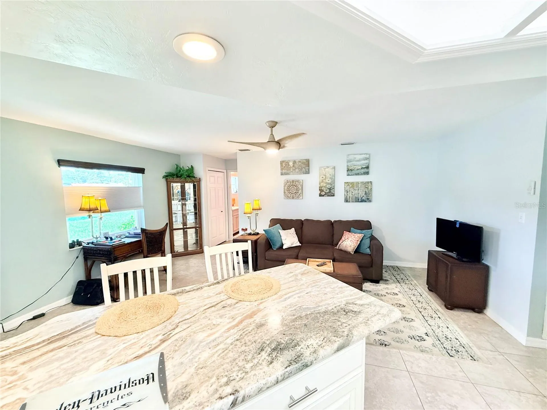 305 W Delaware Street Tavares FL 32778