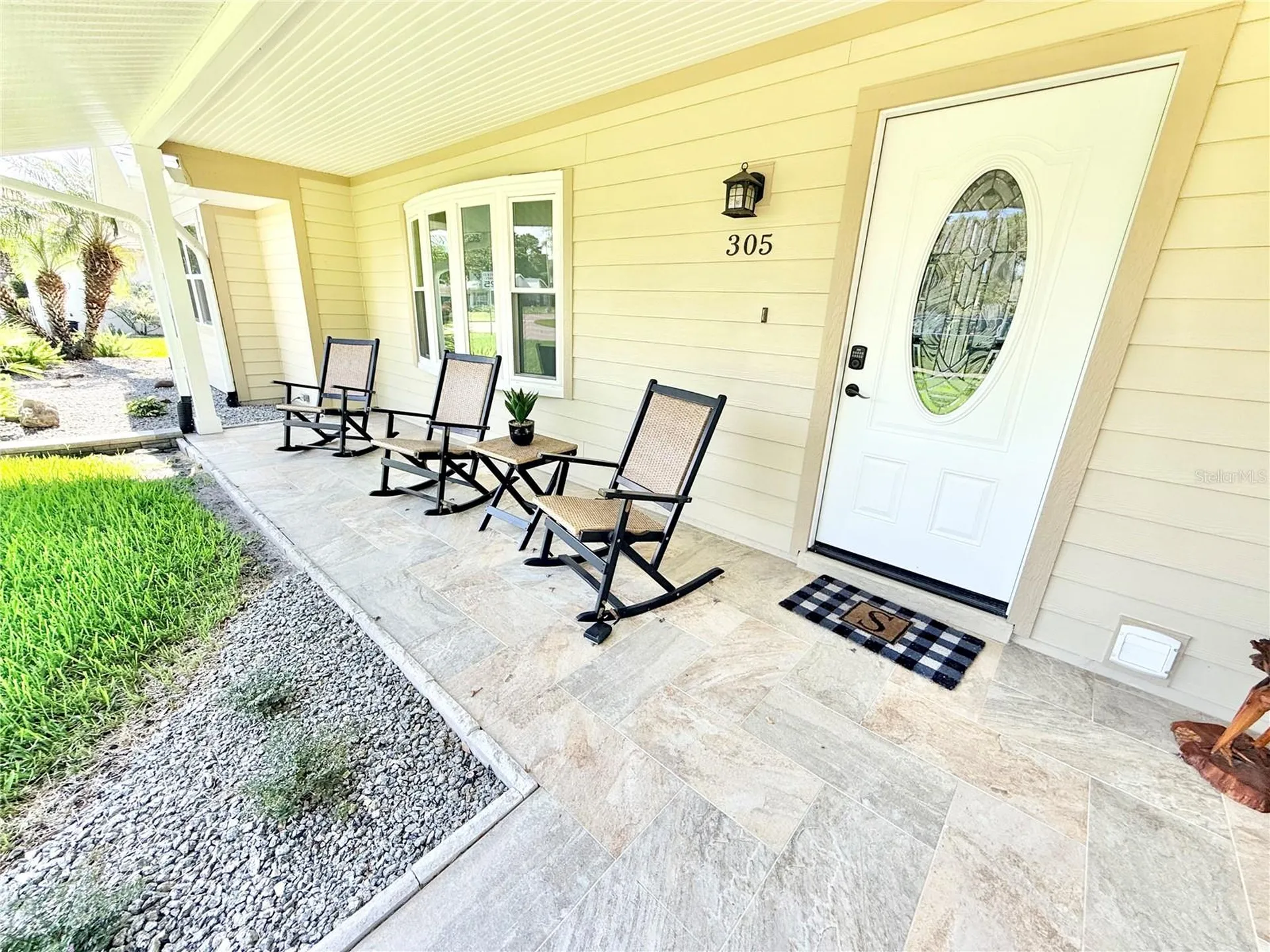 305 W Delaware Street Tavares FL 32778
