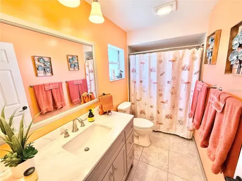 305 W Delaware Street Tavares FL 32778