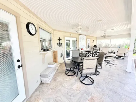 305 W Delaware Street Tavares FL 32778