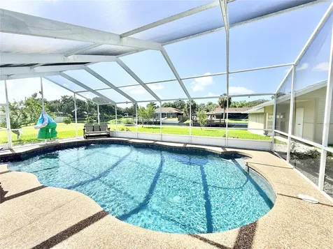 305 W Delaware Street Tavares FL 32778