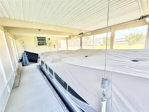 305 W Delaware Street Tavares FL 32778