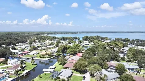 305 W Delaware Street Tavares FL 32778