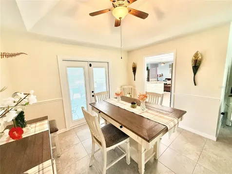 305 W Delaware Street Tavares FL 32778