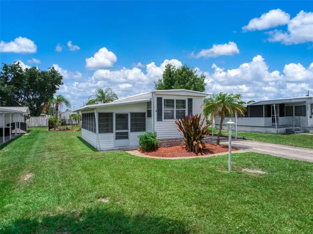 3519 Maine Avenue Sebring FL 33870