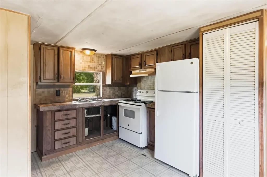 9251 Lincoln Road St Cloud FL 34773
