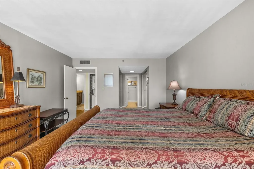 1480 Gulf Boulevard Clearwater Beach FL 33767