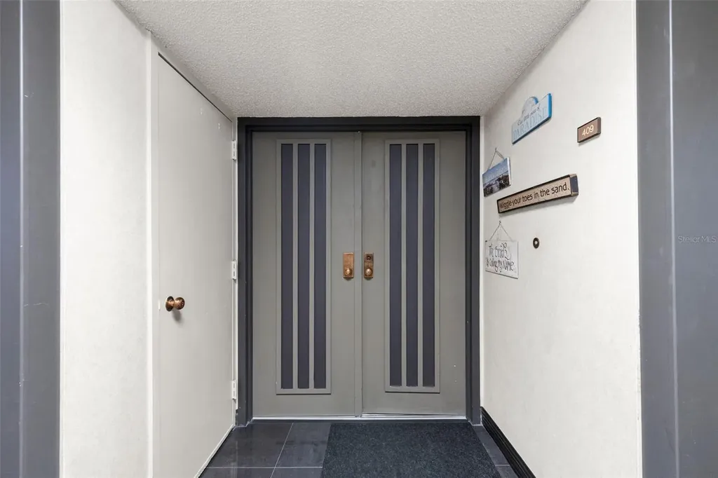 1480 Gulf Boulevard Clearwater Beach FL 33767
