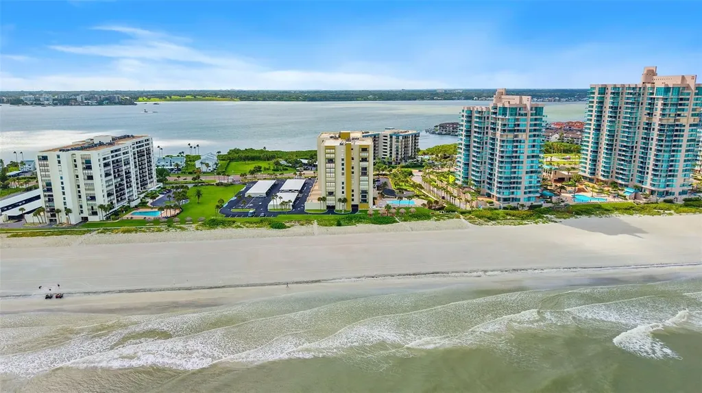 1480 Gulf Boulevard Clearwater Beach FL 33767