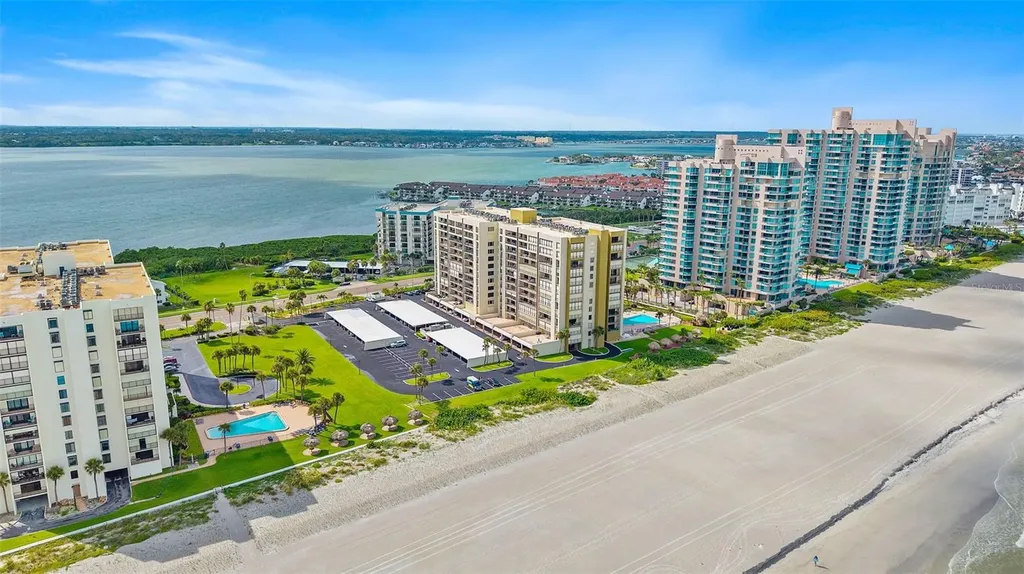 1480 Gulf Boulevard Clearwater Beach FL 33767