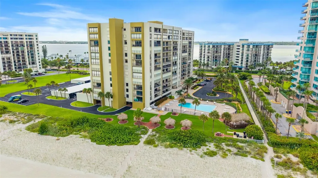 1480 Gulf Boulevard Clearwater Beach FL 33767