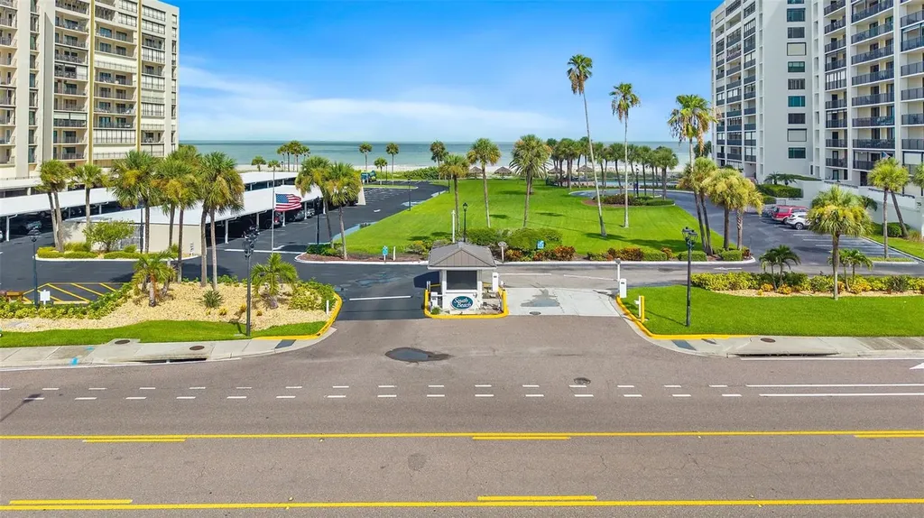 1480 Gulf Boulevard Clearwater Beach FL 33767