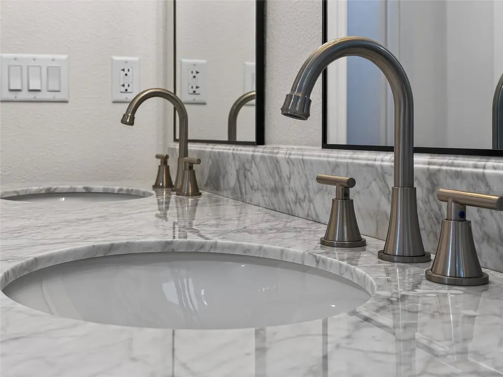 3629 S Crystal Lake Drive Orlando FL 32806