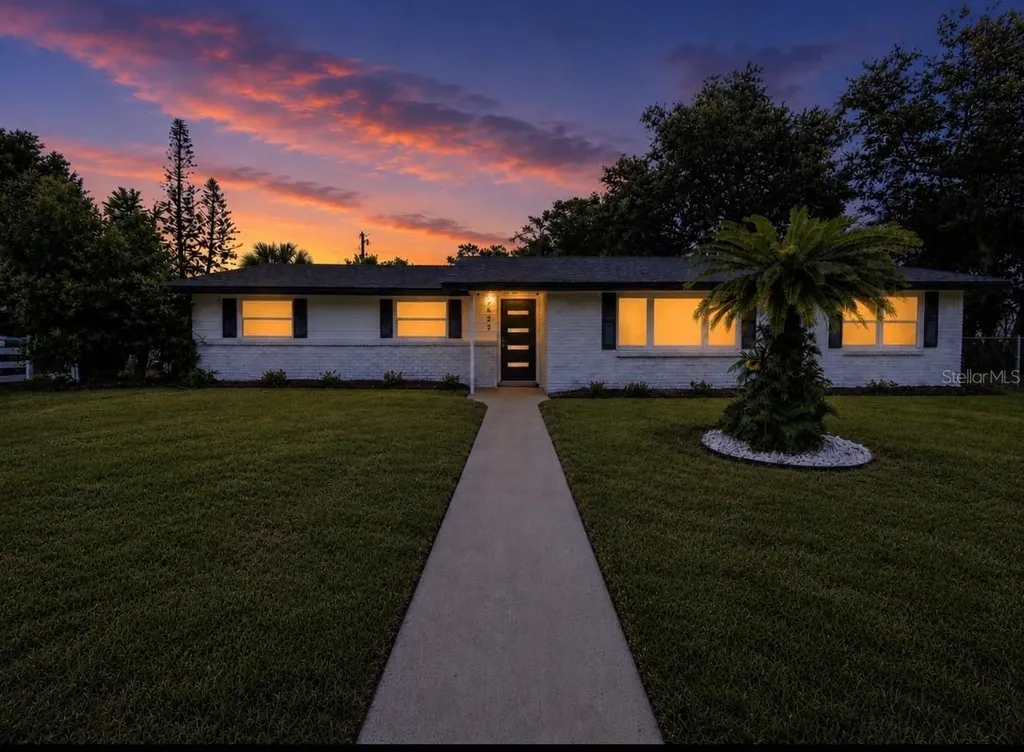 3629 S Crystal Lake Drive Orlando FL 32806