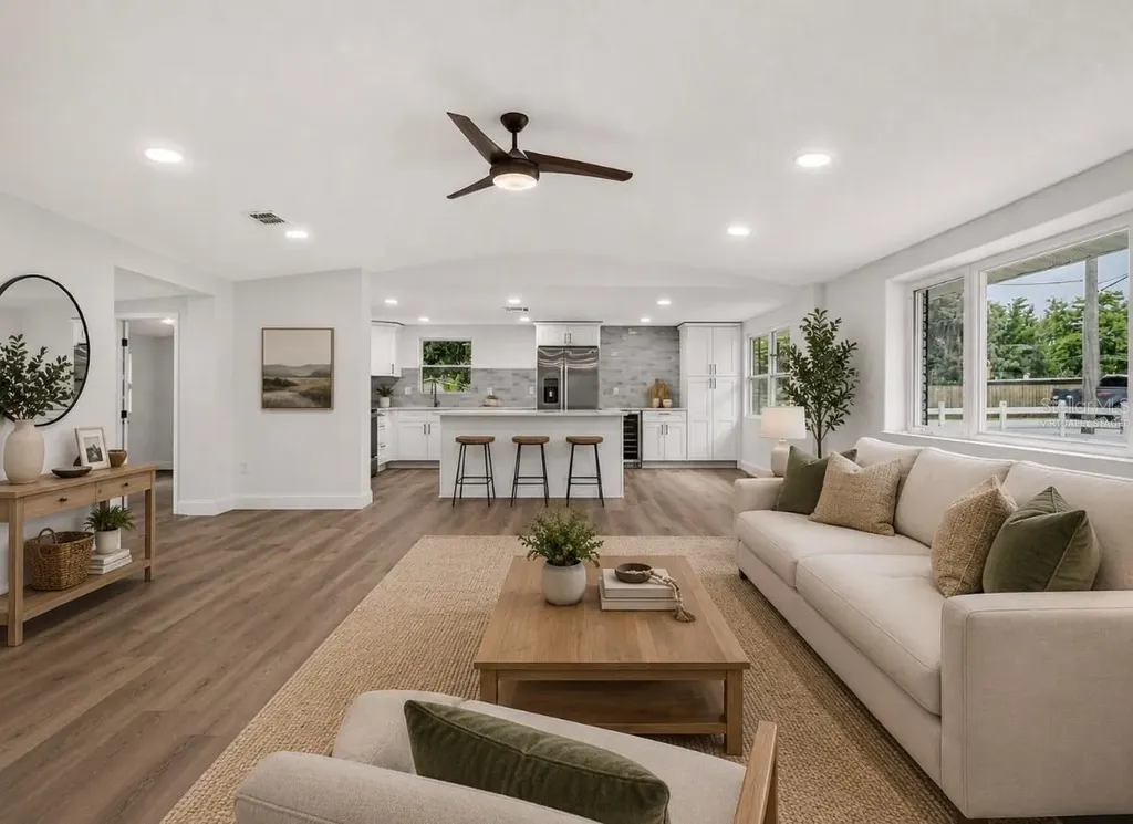 3629 S Crystal Lake Drive Orlando FL 32806