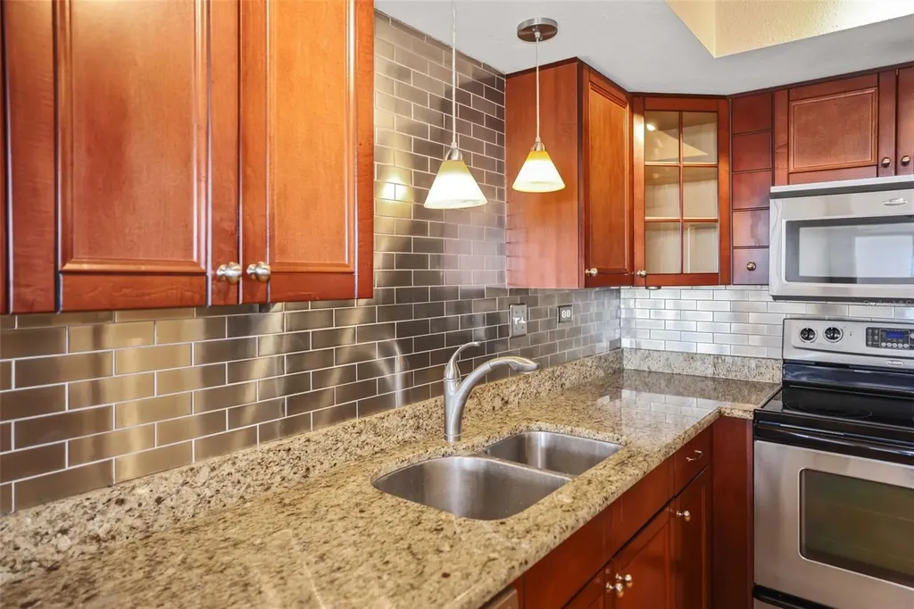 450 Treasure Island Causeway Treasure Island FL 33706