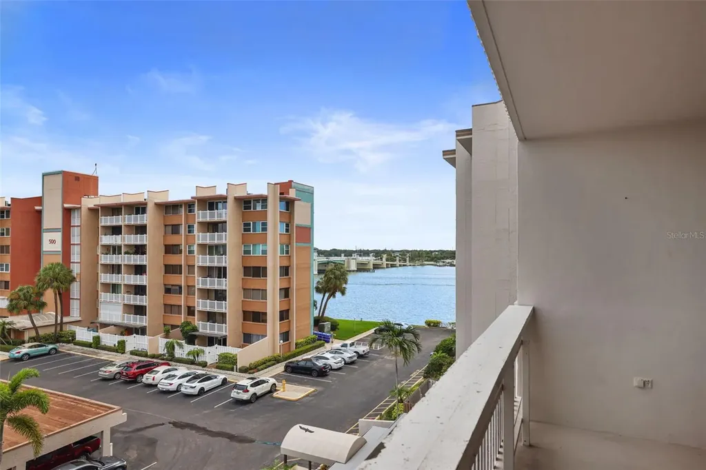 450 Treasure Island Causeway Treasure Island FL 33706