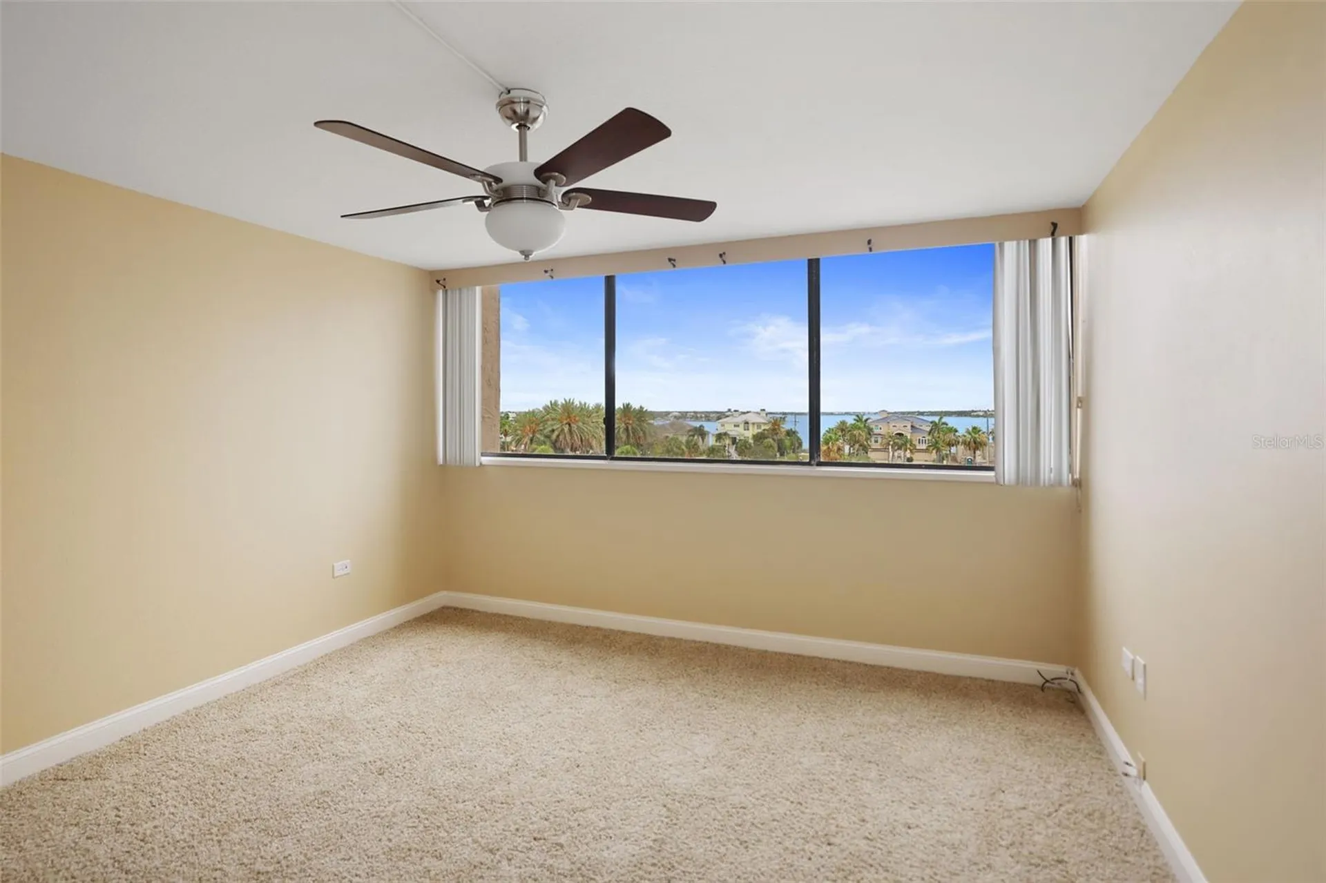 450 Treasure Island Causeway Treasure Island FL 33706