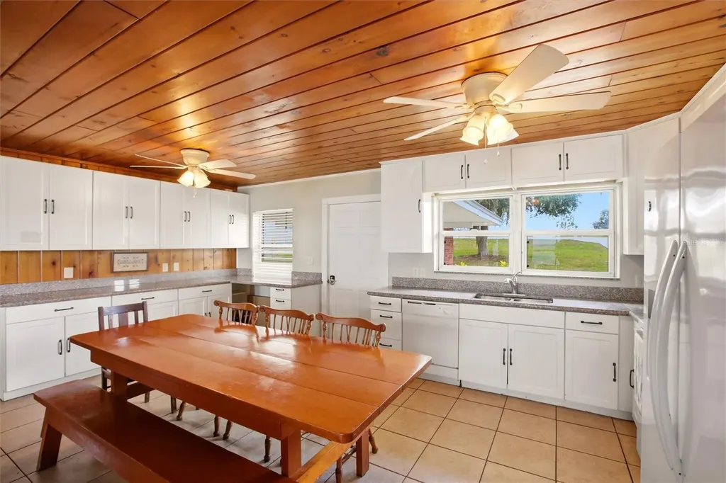 836 Lake June Road Lake Placid FL 33852