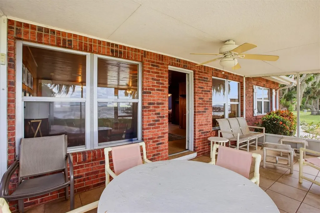 836 Lake June Road Lake Placid FL 33852