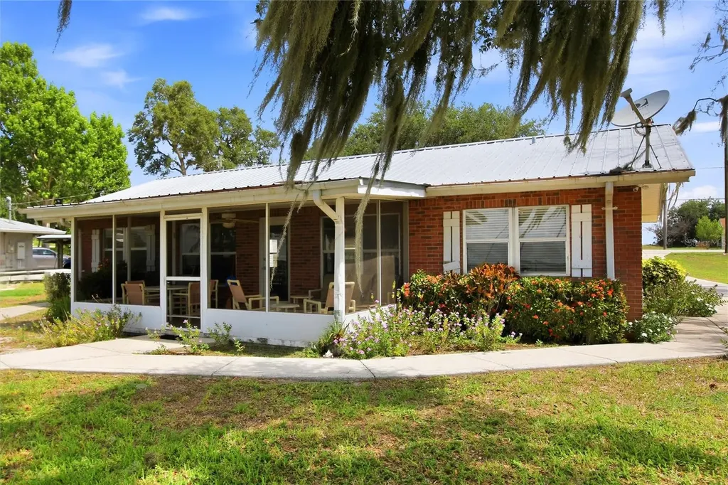 836 Lake June Road Lake Placid FL 33852