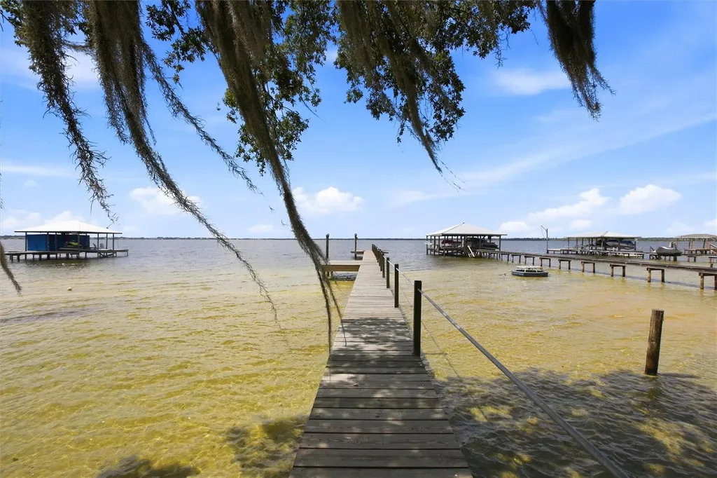 836 Lake June Road Lake Placid FL 33852
