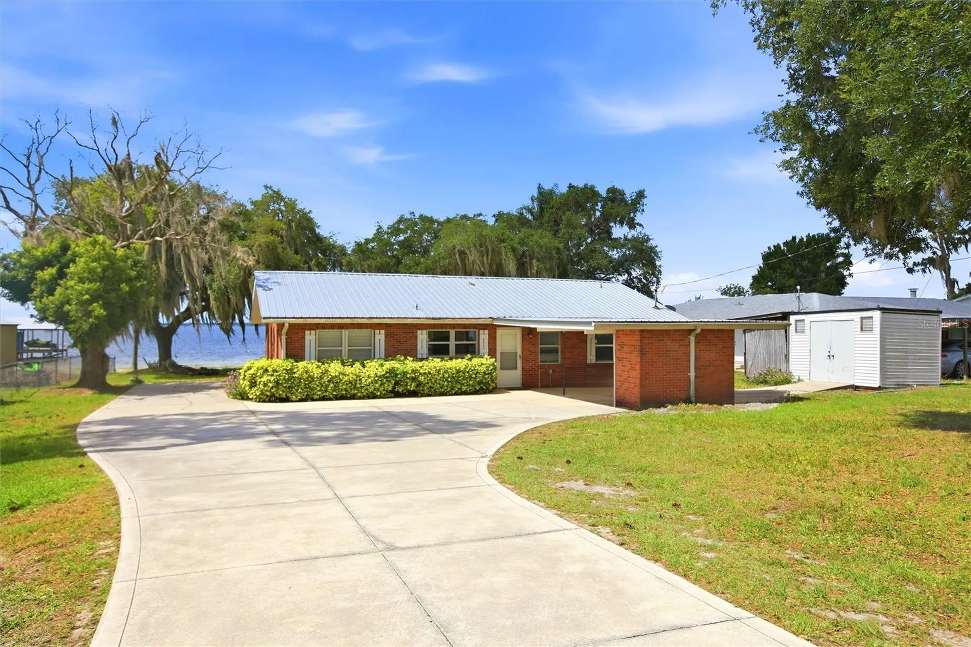 836 Lake June Road Lake Placid FL 33852