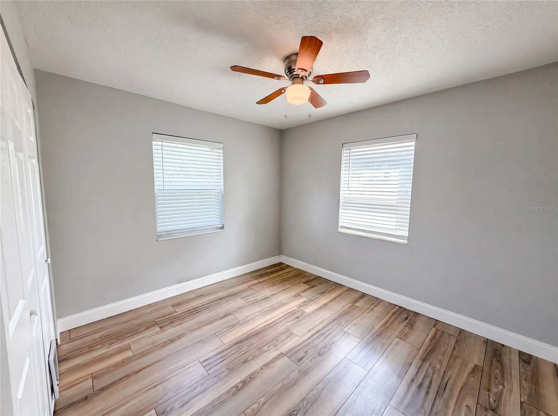 2242 E Dana Drive Deltona FL 32738