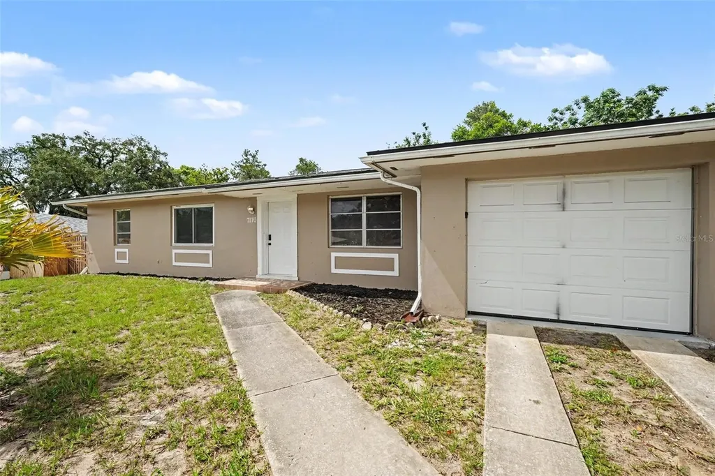 7170 Holiday Drive Spring Hill FL 34606