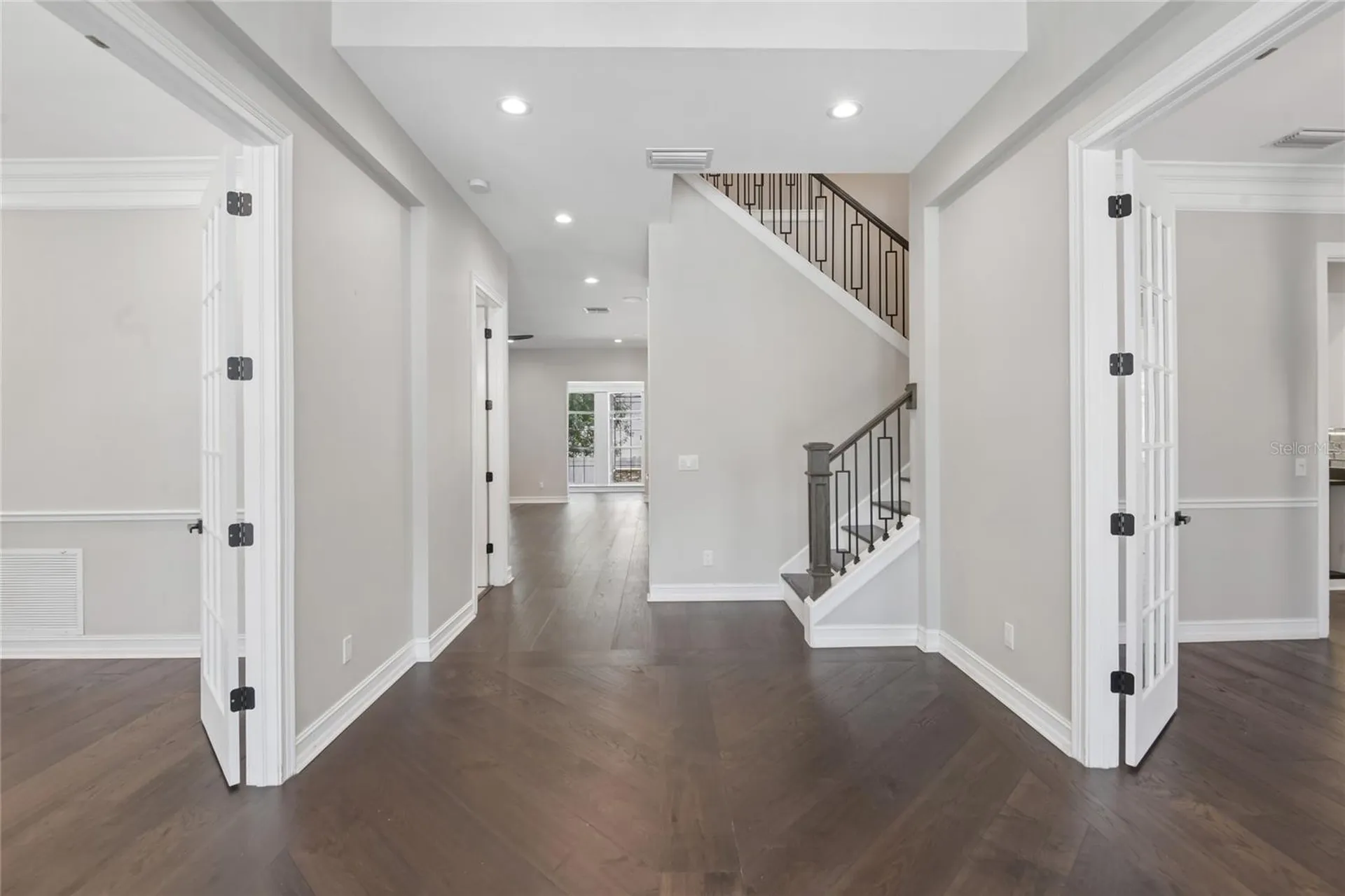 5105 W Neptune Way Tampa FL 33609