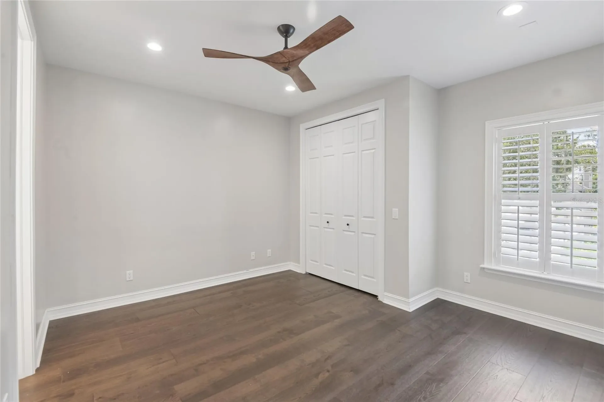 5105 W Neptune Way Tampa FL 33609