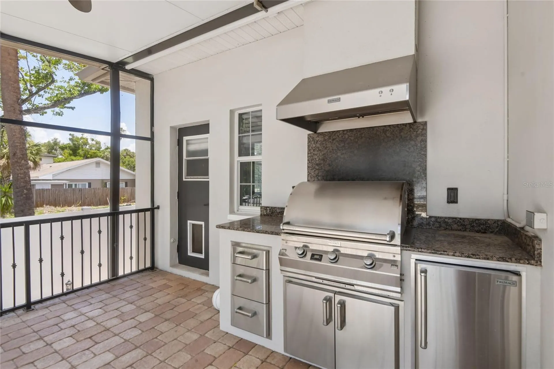 5105 W Neptune Way Tampa FL 33609