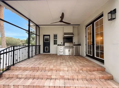 5105 W Neptune Way Tampa FL 33609