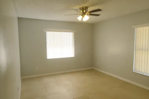 1513 Sophie Boulevard Orlando FL 32828
