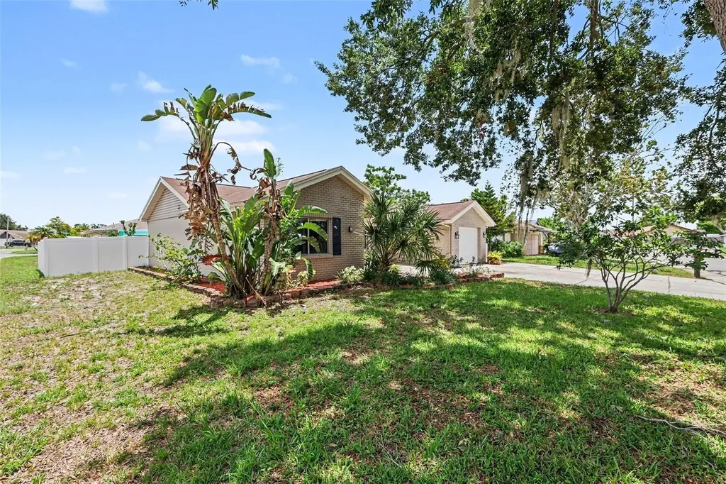 3750 Lighthouse Way Holiday FL 34691
