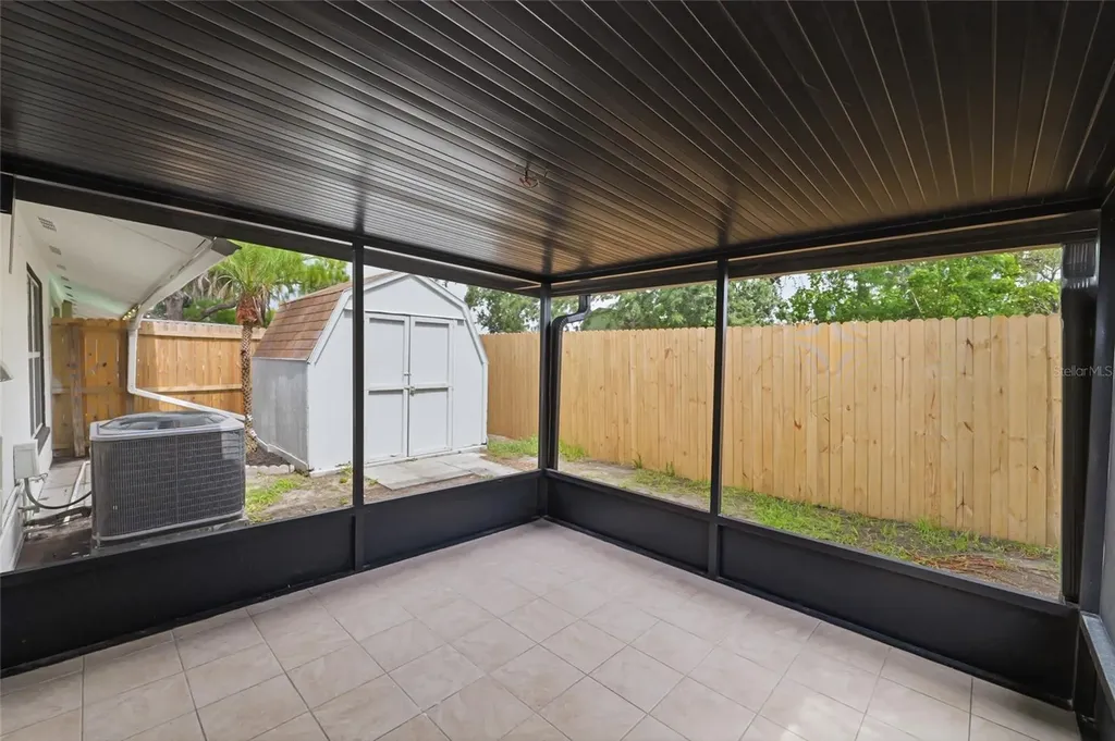 8602 Briar Grove Circle Tampa FL 33615